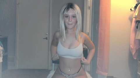rubylanee @ chaturbate on 20240228