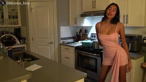 Media: littlemiss_kira Chaturbate 2024-02-29 04:43:00