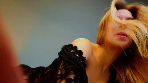 Media: milablush Chaturbate 2024-02-29 17:38:00
