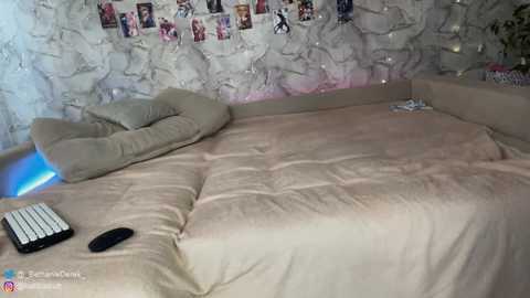 Media: bethanie_derek Chaturbate 2024-03-01 10:05:00