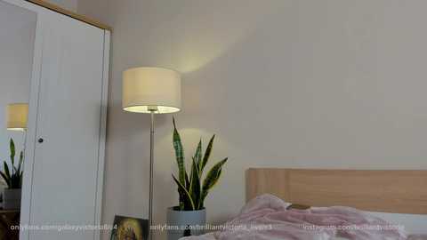 Media: brilliantvictoria Chaturbate 2024-03-01 14:48:00