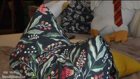 Media: bestblondiiecb Chaturbate 2024-03-03 18:44:00