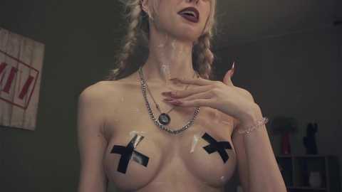 Media: audreycarvin Chaturbate 2024-03-04 19:40:00