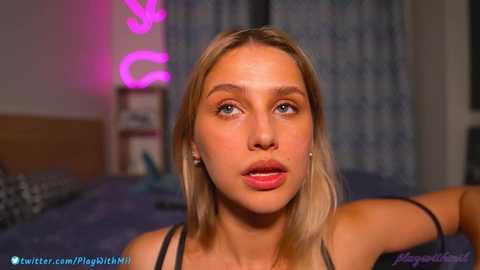 Media: playwithmil Chaturbate 2024-03-04 19:14:00
