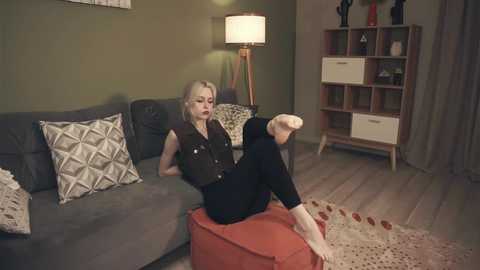 Media: audreycarvin Chaturbate 2024-03-05 20:42:00