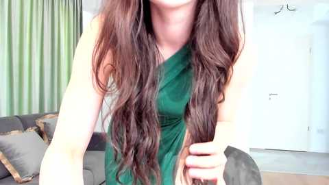 Media: elaanna Chaturbate 2024-03-05 10:12:00