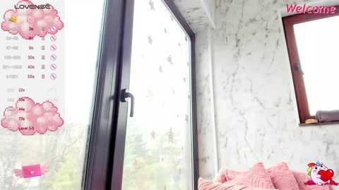 Media: sassyt33n Chaturbate 2024-03-05 10:30:00