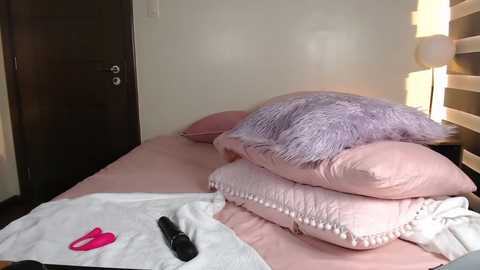 Media: skytime96 Chaturbate 2024-03-05 09:00:00