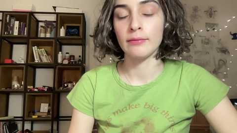 Media: wonderland_stia Chaturbate 2024-03-05 19:12:00