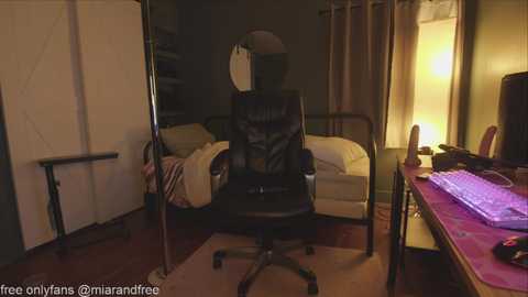 Media: aynmarie Chaturbate 2024-03-06 03:57:00