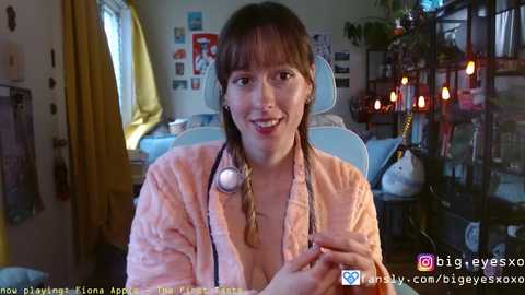 Media: bigeyesxo Chaturbate 2024-03-06 22:23:00