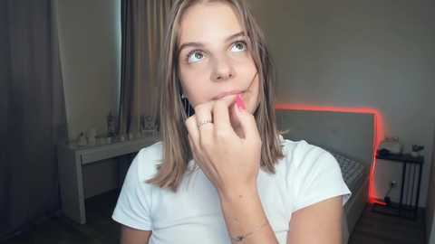 Media: erline_may Chaturbate 2024-03-06 12:58:00