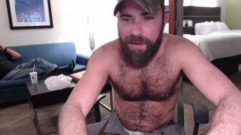 Media: hardworkertn Chaturbate 2024-03-06 01:12:00