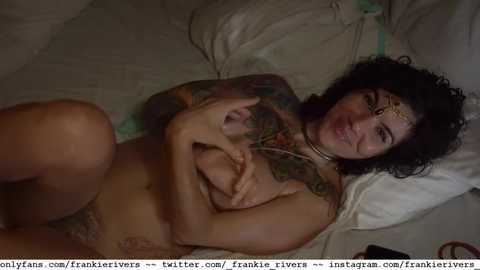 Media: _frankie_rivers Chaturbate 2024-03-07 01:40:00