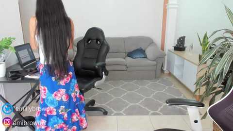 Media: emillybrowm Chaturbate 2024-03-07 16:25:00
