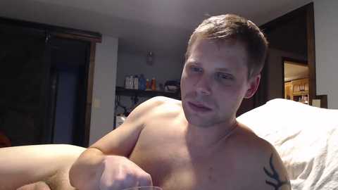 Media: lancehardin Chaturbate 2024-03-07 02:02:00