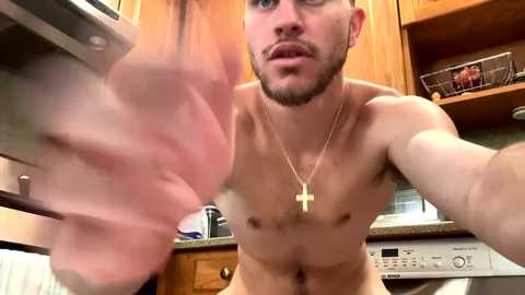 Media: wentbrokeonstrippers Chaturbate 2024-03-11 19:12:00