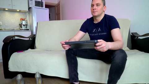 Media: littlesweettifany Chaturbate 2024-03-12 10:53:00
