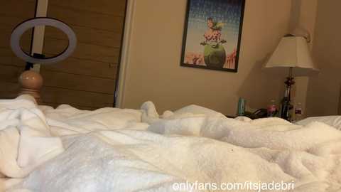 Media: realjadebri Chaturbate 2024-03-12 02:46:00