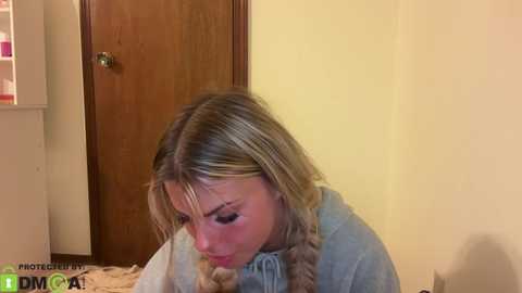 Media: cxbraj Chaturbate 2024-03-15 04:46:00