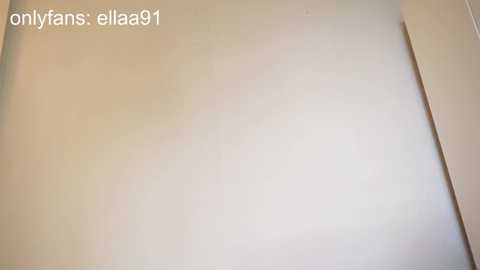 Media: ellaa91 Chaturbate 2024-03-15 14:18:00