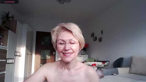Media: jasmin18v Chaturbate 2024-03-15 15:46:00