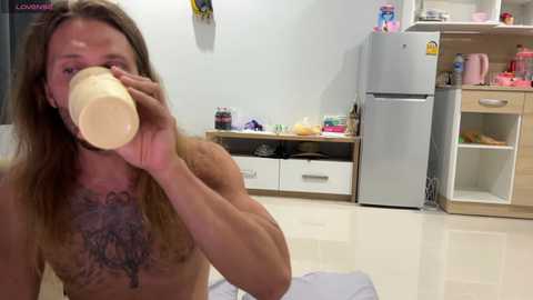 Media: rusbigpaul Chaturbate 2024-03-15 17:16:00