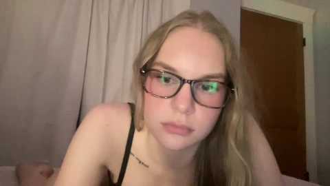 alexkelsey18 @ chaturbate on 20240316