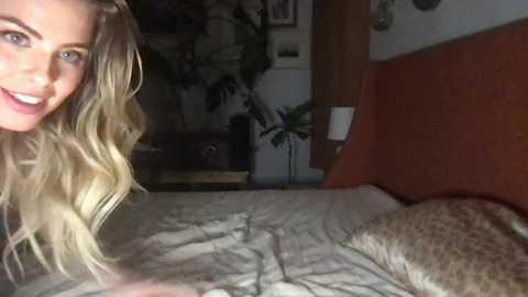 Media: themarilynm Chaturbate 2024-03-16 01:40:00