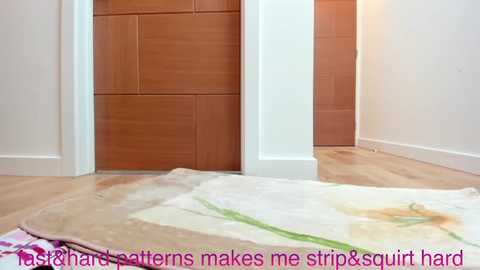 Media: my_moon_light Chaturbate 2024-03-18 10:12:00