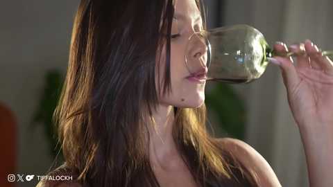 Media: tifalock_ Chaturbate 2024-03-20 01:53:00