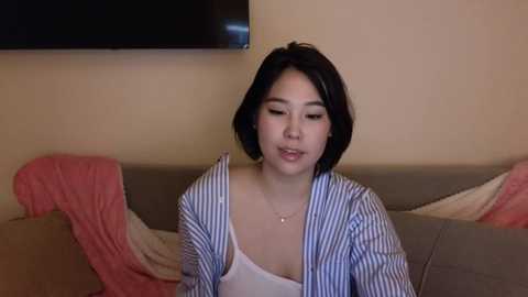 Media: kimi_kay Chaturbate 2024-03-22 16:43:00