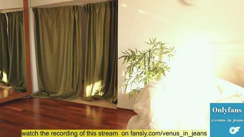 Media: venus_in_jeans Chaturbate 2024-03-23 14:34:00