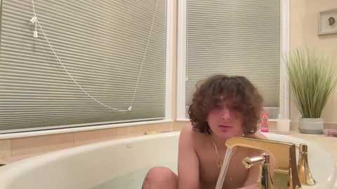 Media: evanbrown333 Chaturbate 2024-03-25 06:44:00