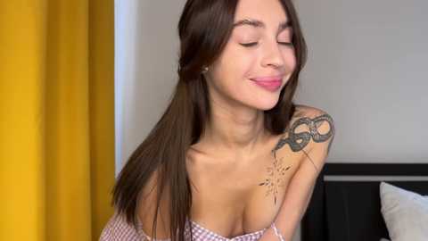 Media: cuteelsa_ Chaturbate 2024-03-26 09:14:00
