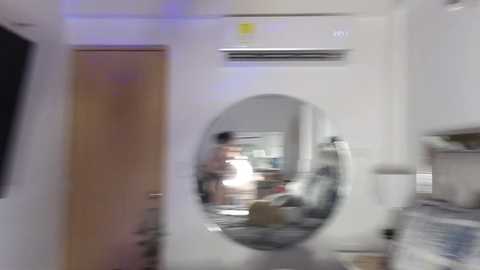Media: _gummies15 Chaturbate 2024-03-27 04:14:00
