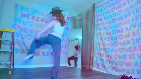 Media: hexivu Chaturbate 2024-03-27 06:38:00