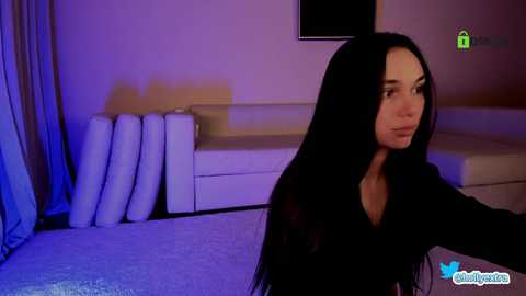 Media: hollyextra Chaturbate 2024-03-27 02:10:00