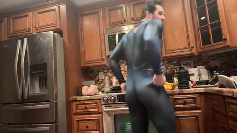 Media: alphazack14 Chaturbate 2024-03-28 04:51:00