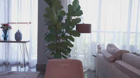 Media: emma_lu1 Chaturbate 2024-04-01 20:46:00