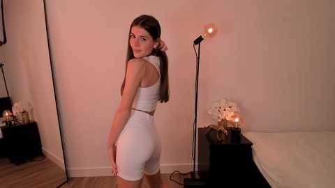 ruby_rolls @ chaturbate on 20240402