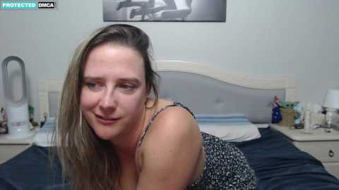 Media: bluexstacey Chaturbate 2024-04-04 14:12:00