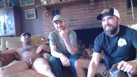 Media: hardworkertn Chaturbate 2024-04-04 19:07:00