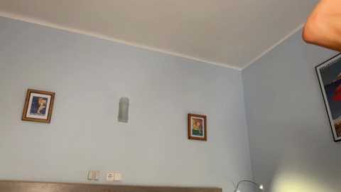 Media: l_0l Chaturbate 2024-04-05 08:44:00