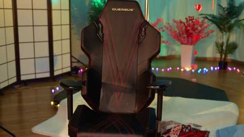 Media: kittycaitlin Chaturbate 2024-04-06 05:52:00