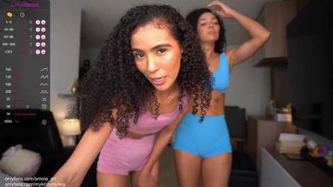 Media: mykinkybunny Chaturbate 2024-04-07 18:03:00