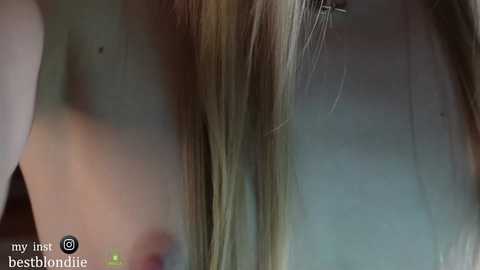 Media: bestblondiiecb Chaturbate 2024-04-08 19:24:00