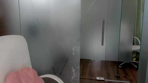Media: anyarayne Chaturbate 2024-09-18 12:42:00
