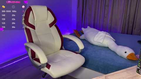 Media: charming__kitty Chaturbate 2024-09-18 19:13:00