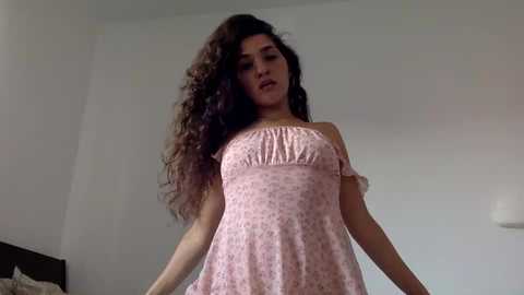 emmababy2322 @ chaturbate on 20240918